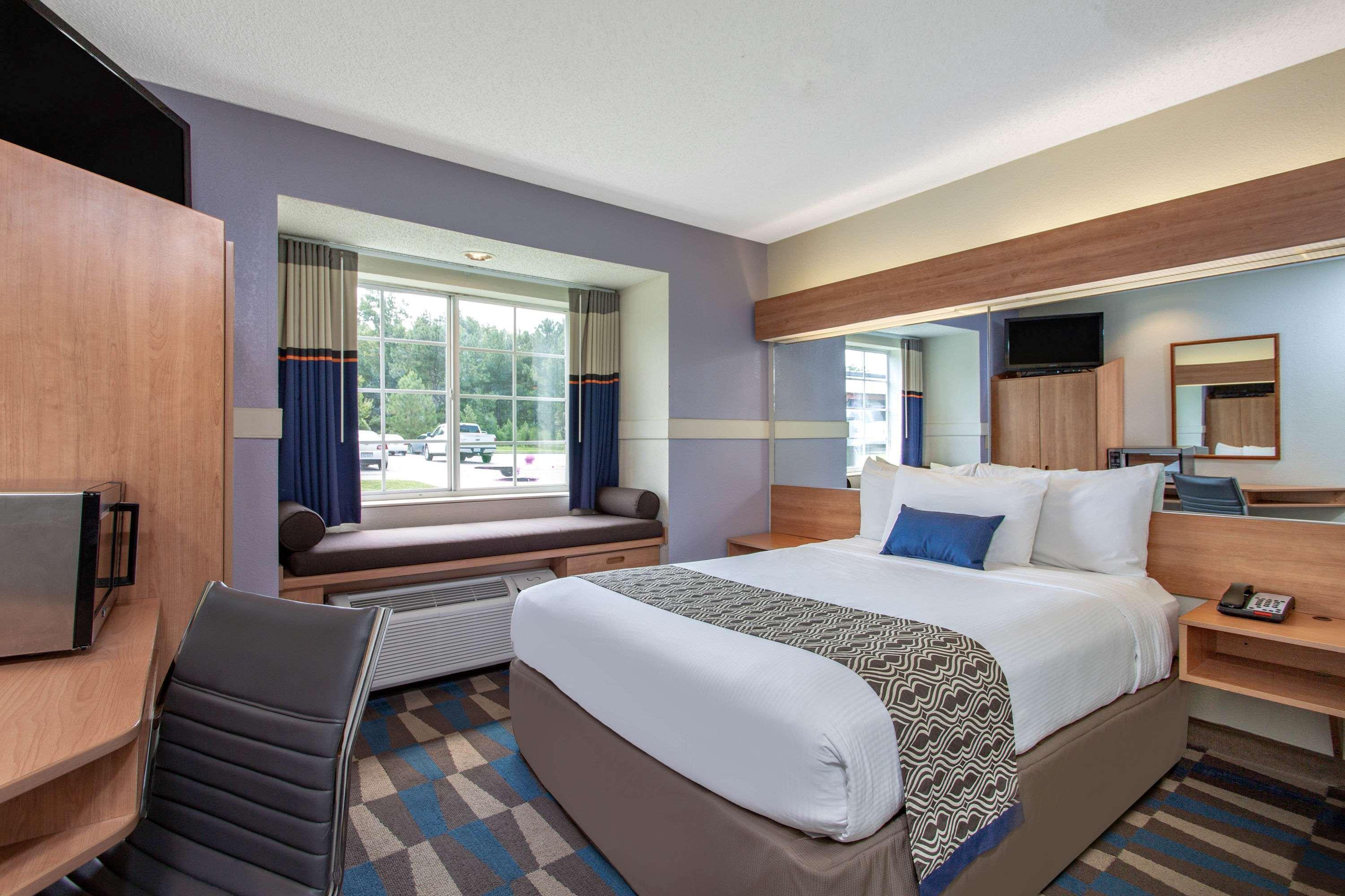 Microtel Inn & Suites By Wyndham Lillington/Campbell University Exterior photo